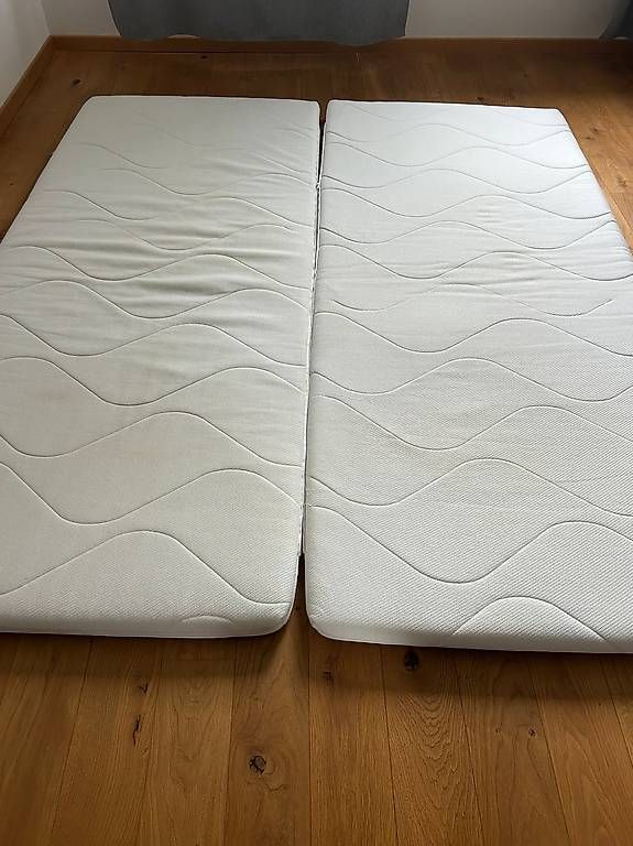 Matratzen: 2 Topper Gratis zu haben – Gebraucht aus Widnau von Ajsa-Emin 1