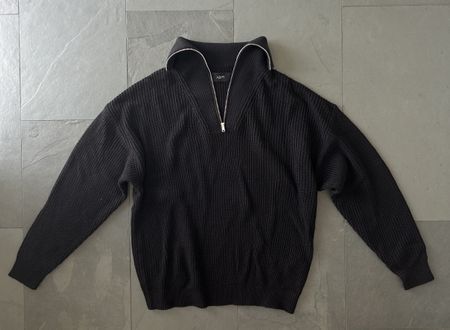 Quarter Zip pull