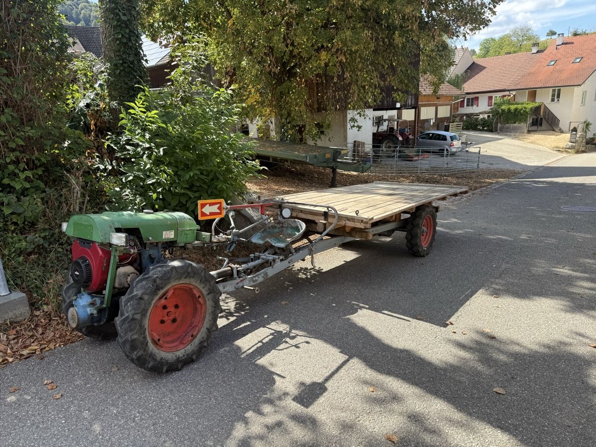 Rapid Trattori: Rapid Spezial Kriechgang  – Usato da Bennwil venduto da Ford5600t