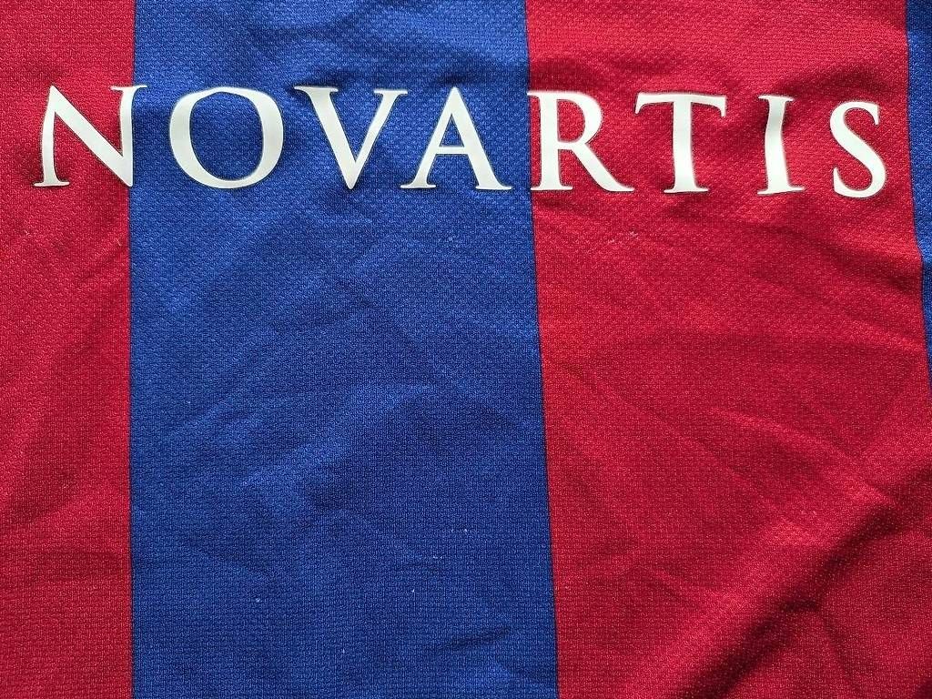 Nike Canottiere & Pantaloni: FC Basel Trikot Meistersaison 11/12 Gr. S – Usato da Basel venduto da noe.isler 3