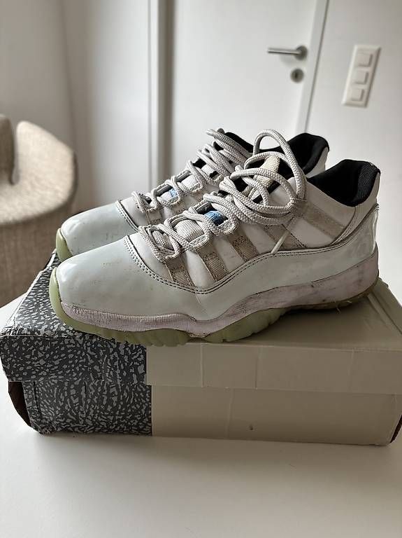 Scarpe da uomo: Air Jordan 11 Low Legend Blue – Usato da Castel San Pietro venduto da yan_zg6x 1