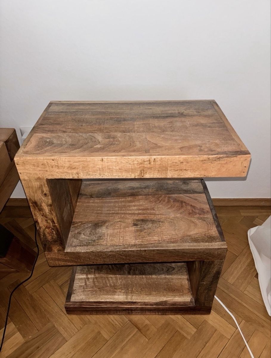 Nachttische: Holz Nachttisch  – Gebraucht aus Zürich von val_5xpm 2