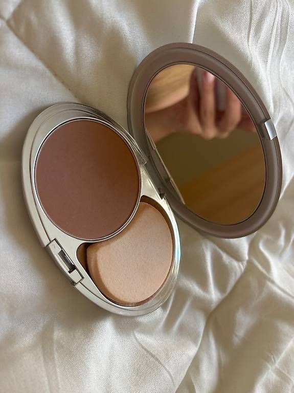 Sensai Maquillage: SENSAI CELLULAR PERFORMANCE TOTAL FINISH REFILL Foundation – D'occasion à Neuchâtel par Anna87 1