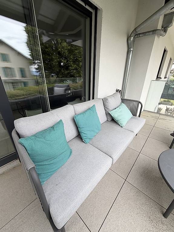 Divani: Salon de Jardin – Usato da Bremblens venduto da ltheintz 1