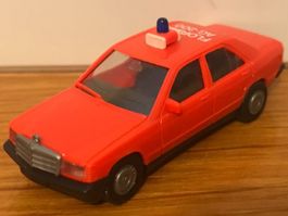Herpa Mercedes 190 E Feuerwehr Tagesleuchtfarbe
