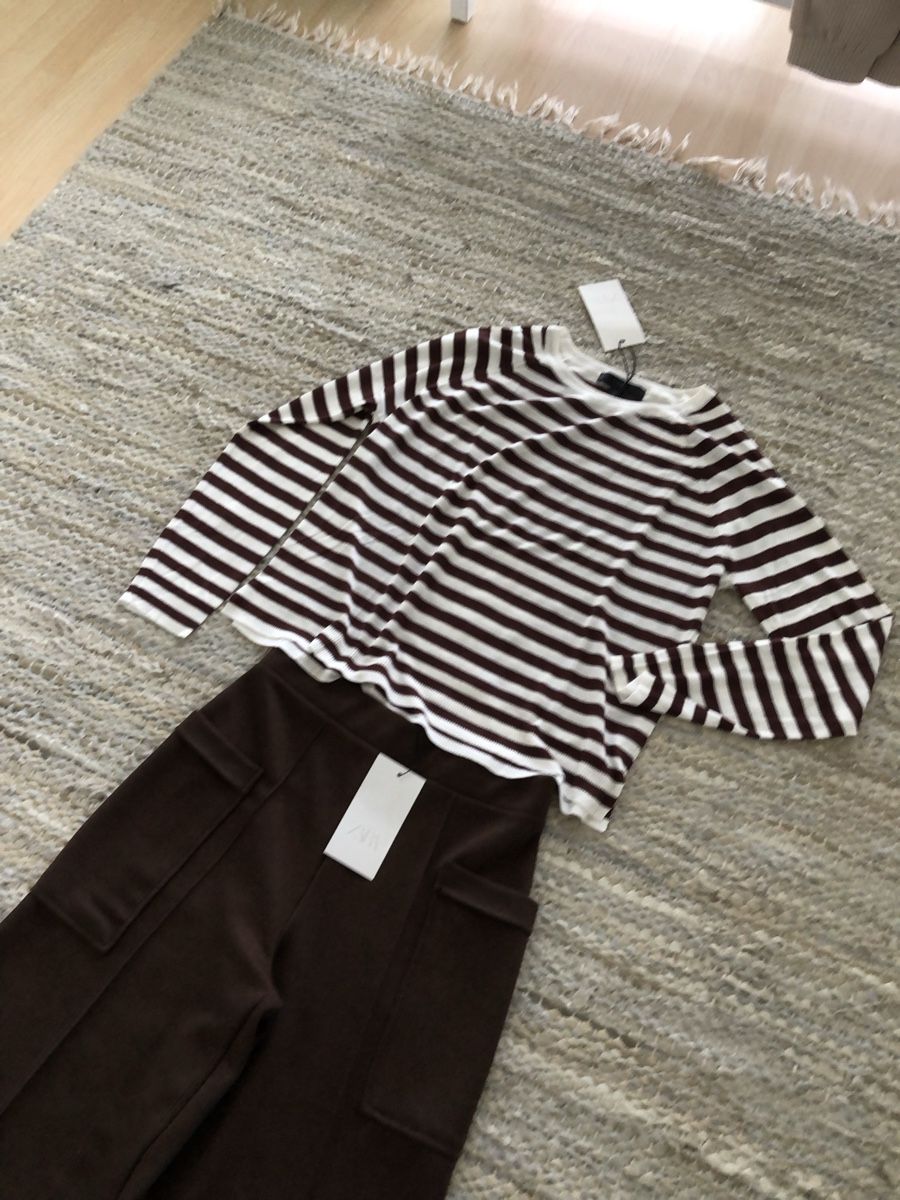 Zara Lotti di vestiti: Zara Pullover , Grösse S.Neu! – Nuovo e nell'imballaggio originale da Dübendorf venduto da mar_s66c 1