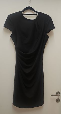 Schwarzes Kleid für Frauen Kurzer perfekter Zustand
