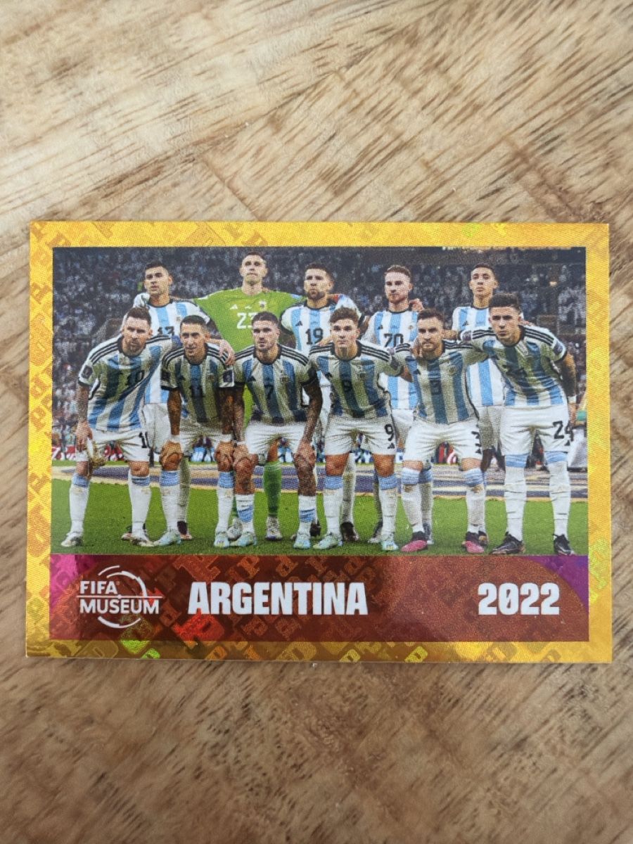 Panini Carte collezionabili: Panini FWC 19 – Nuovo (secondo la descrizione) da Leytron venduto da airlines00