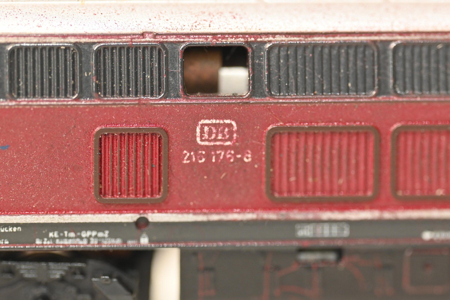 Trix Modellini di ferrovie: BR 216 Trix Spur N , läuft , Analog – Usato da Laupen ZH venduto da Zmoewe 3