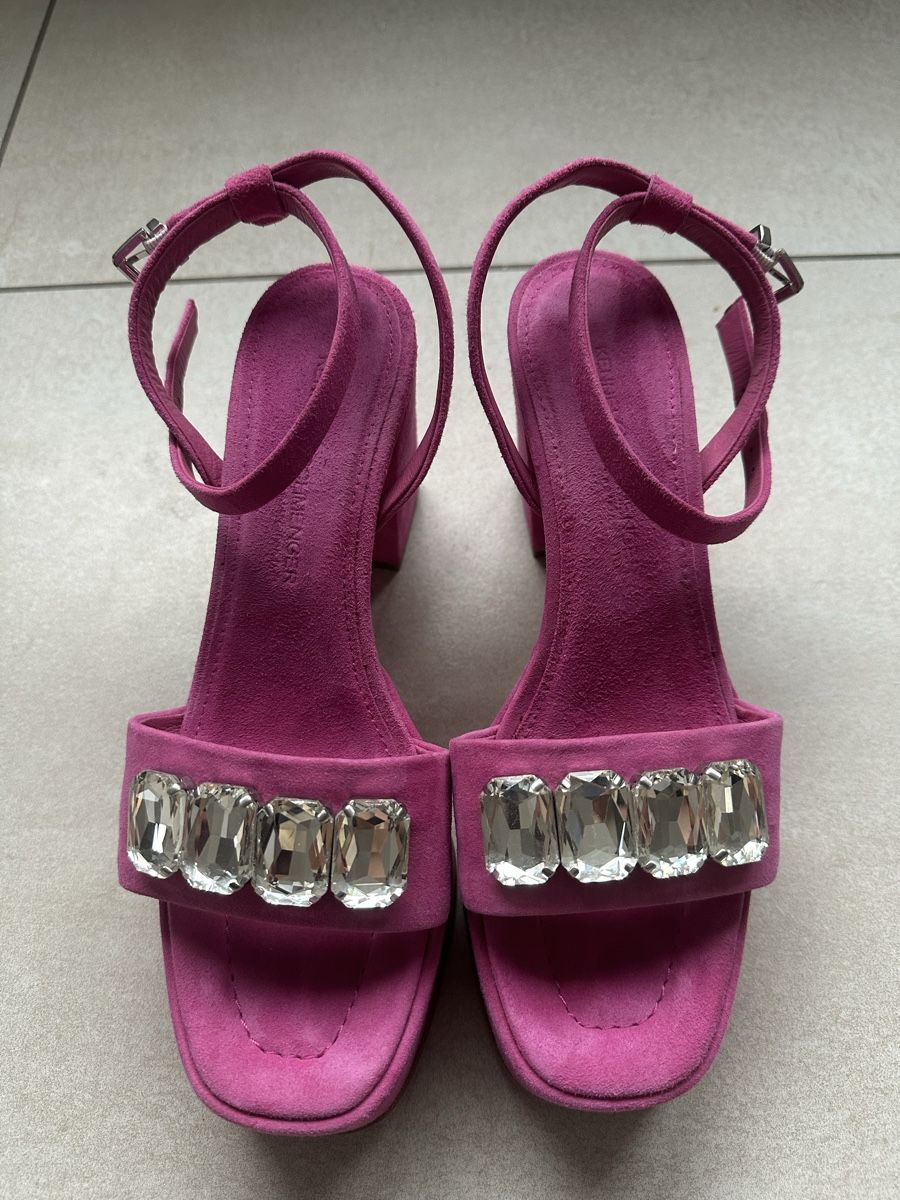 Kennel + Schmenger Chaussures femmes: Sommer Sandalen pink, kennel&schmenger – D'occasion à Eschlikon TG par Sharon_AE
