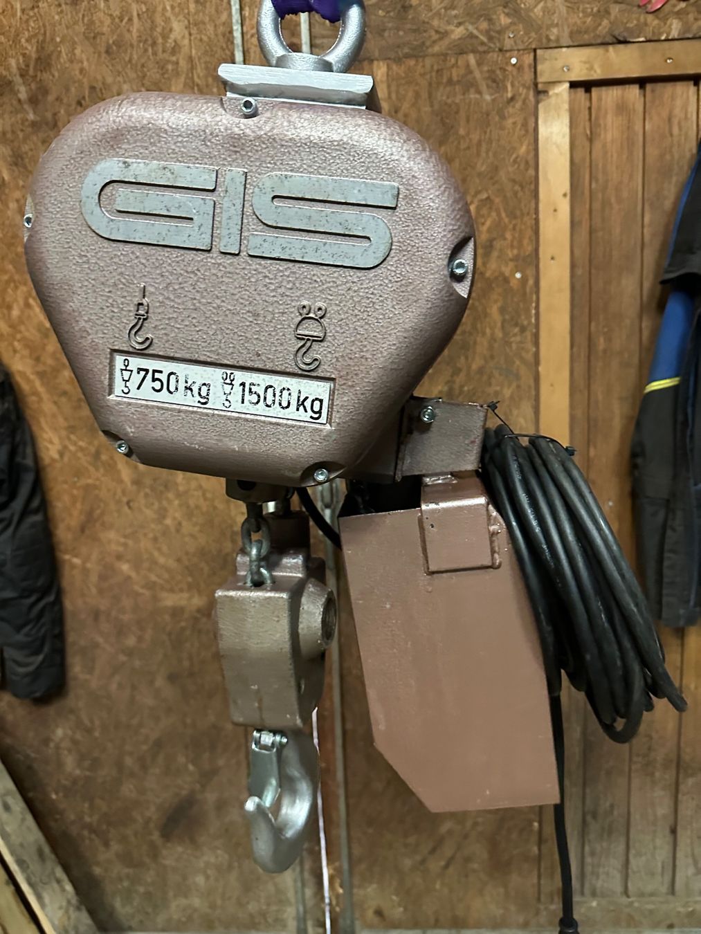Paranco multiuso: Gis Kettenzug  Kran 1500Kg – Usato da Huttwil venduto da Palfinger02 1