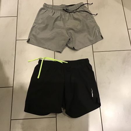 Kurze Hosen  M