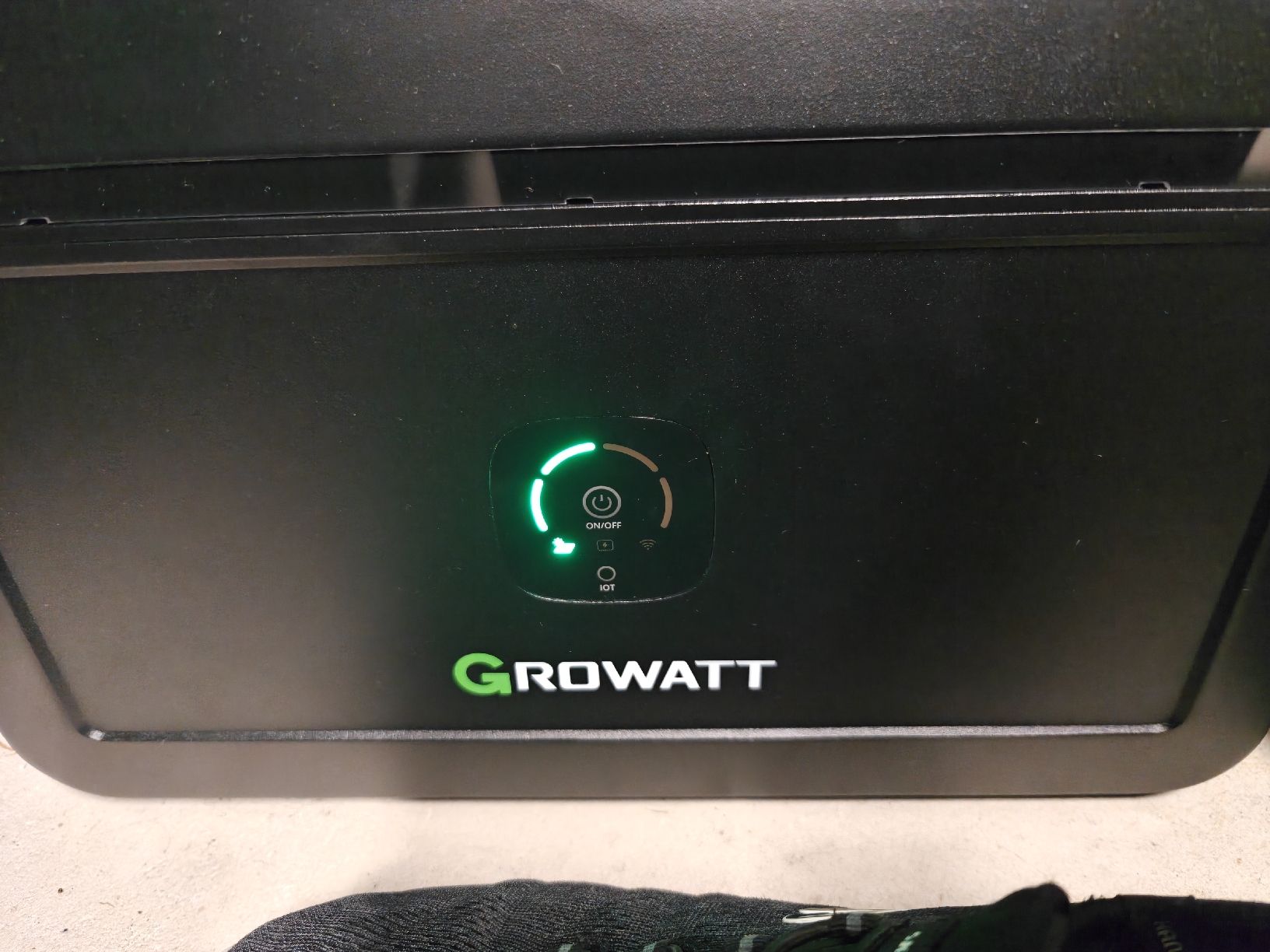 Dispositivi a energia solare: Growatt Noah 2000 Speicher – Usato da Wilchingen venduto da Splivi01