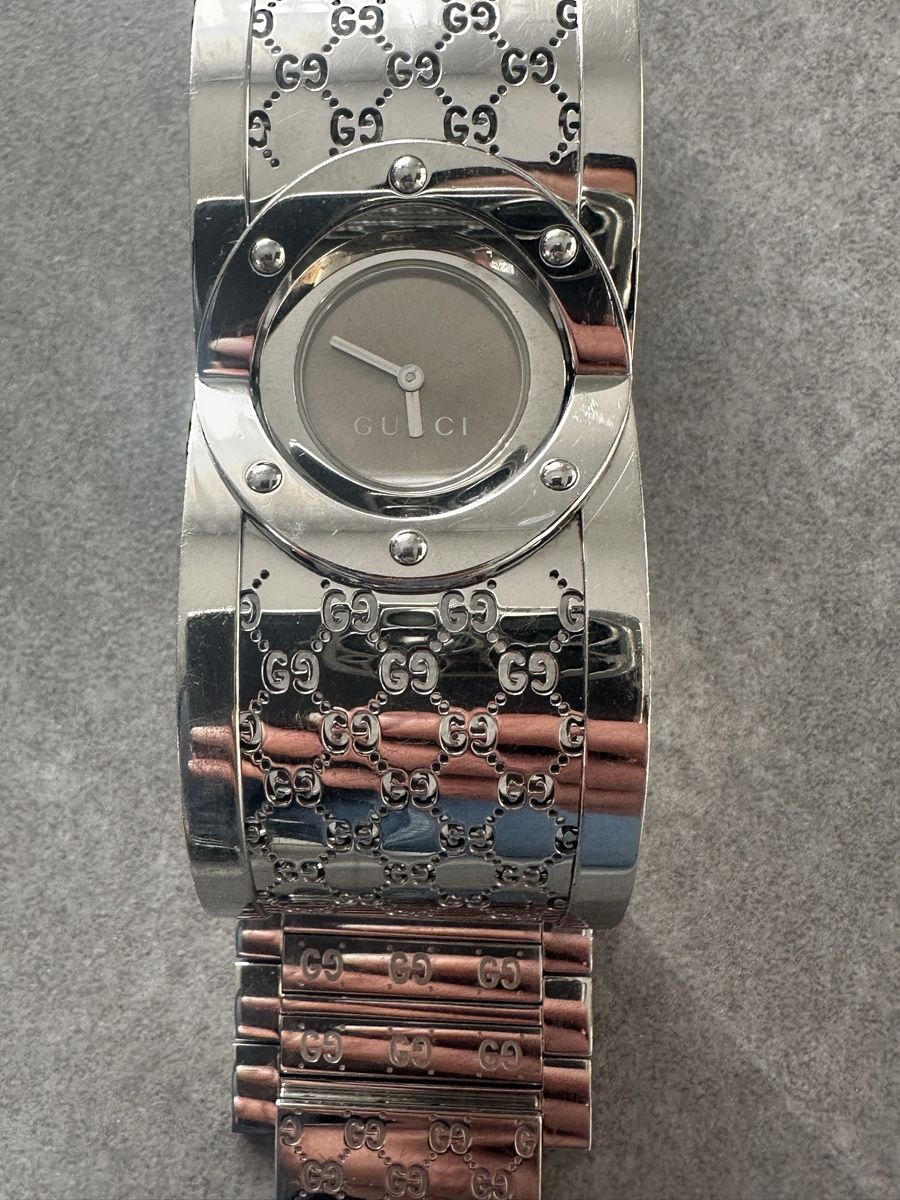 Gucci Orologi: GUCCI TWIRL Uhr – Usato da Oftringen venduto da Breza22