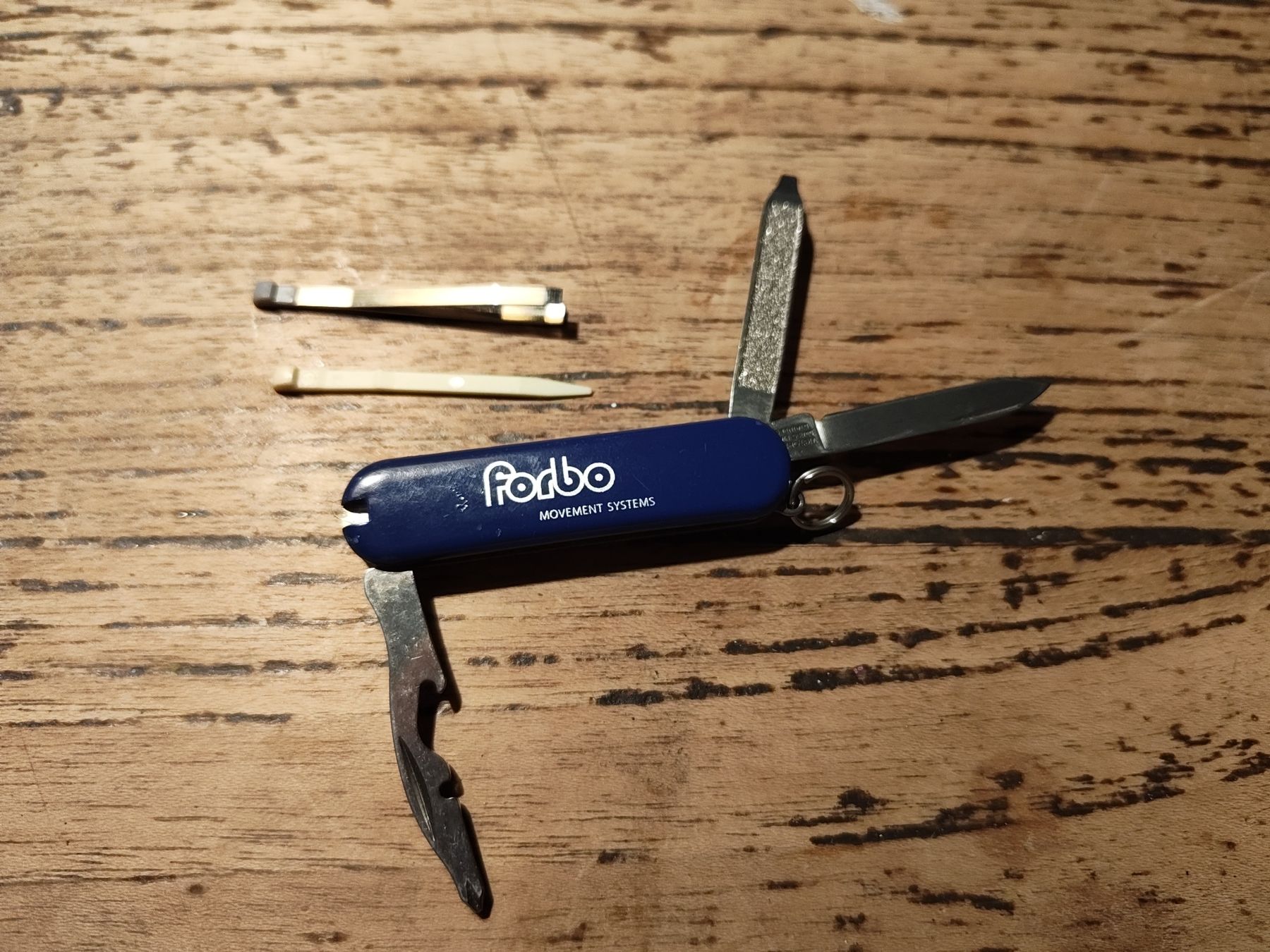 Victorinox Coltelli tascabile: Victorinox Sackmesser "klein" "dunkelblau" – Usato da Bäch SZ venduto da BirdyTheBird