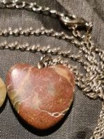 natürliche Edelstein Anhänger Herz Jasper, mit Leinenband