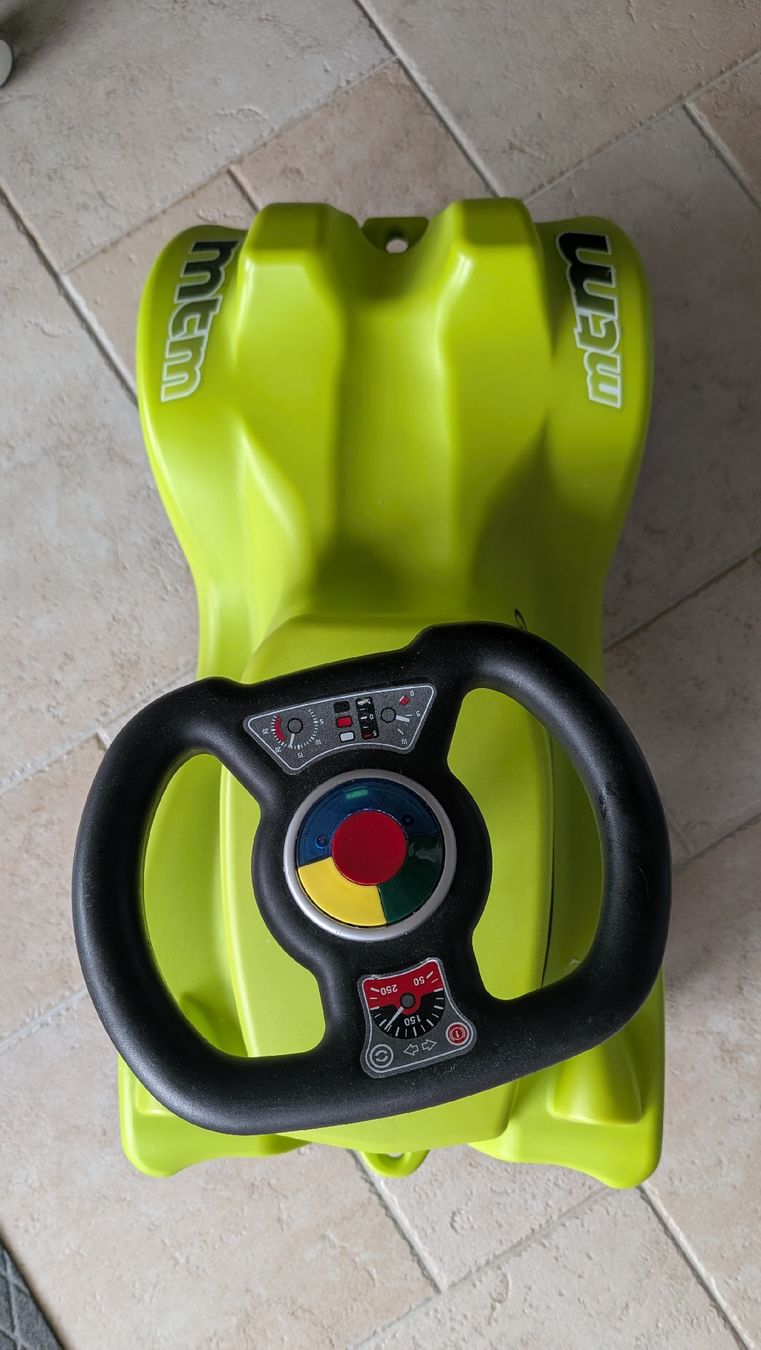 Big Fahrzeuge für Kinder: Green Big Bobby Car Kinder Auto  – Gebraucht aus Adlikon b.Regensdf von foofdoll 1