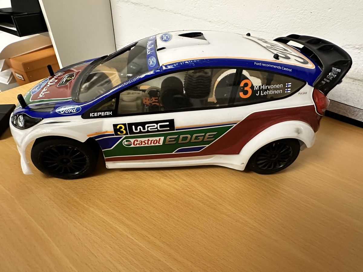 Automobili: Hpi WR8 3.0 Ford Fiesta – Usato da Muttenz venduto da sim_k77n 4