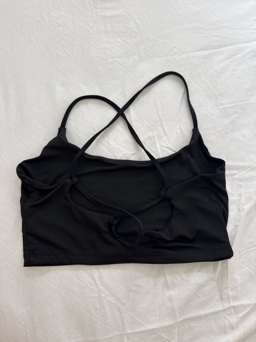 Shein Top: Sport top – Usato da Nebikon venduto da Preloved_bykelly 1