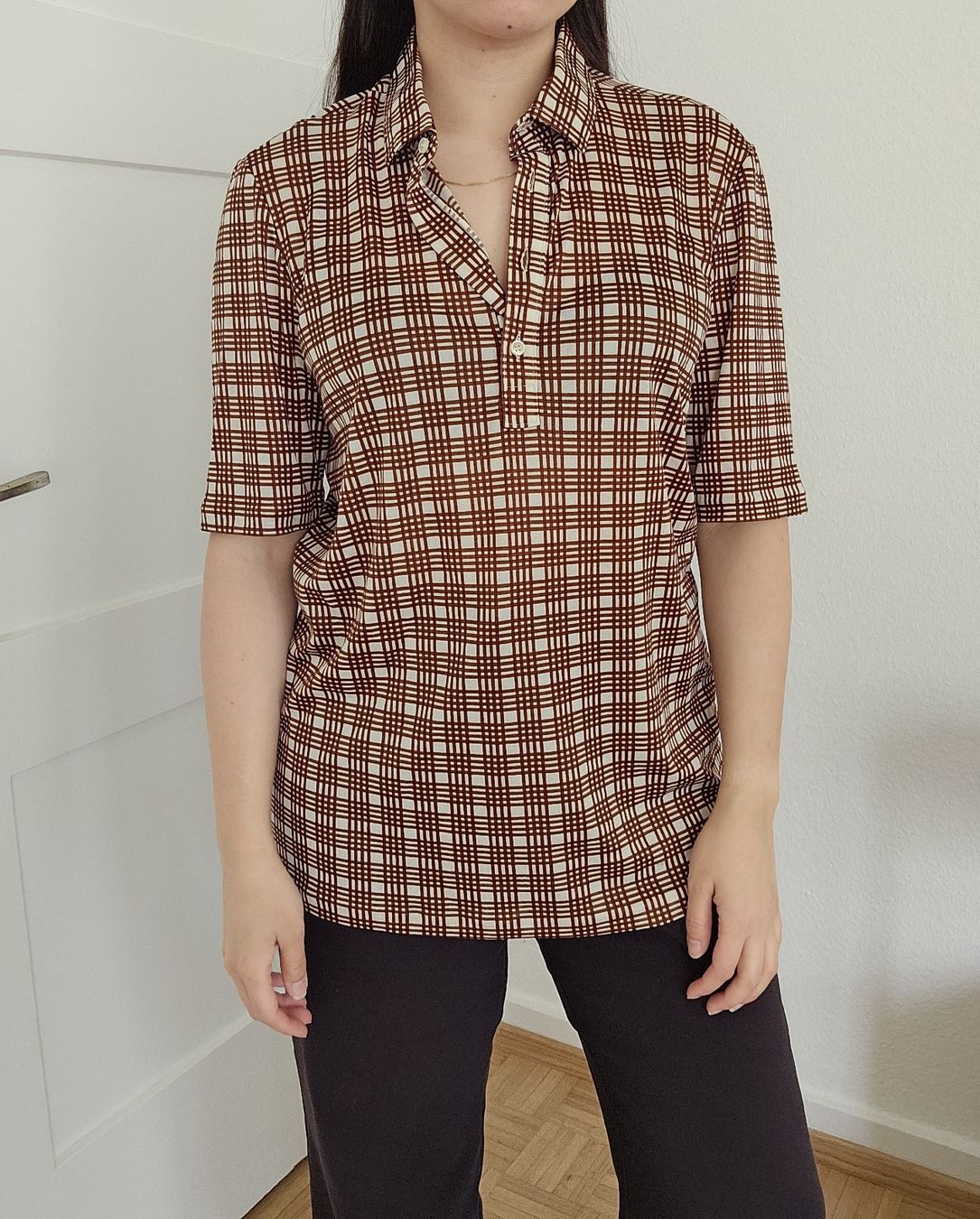 Camicette: Vintage Kariertes sehr elastisches Hemd ca. S/M – Usato da Zürich venduto da Mme.Sora 3