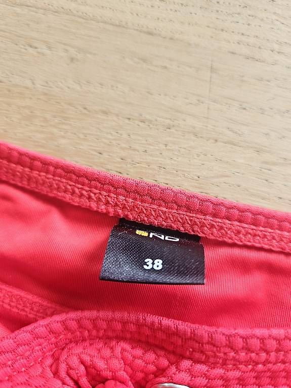 Badekleider & Bikinis: Bikini Set rot – Gebraucht aus Zürich von leonard014 3