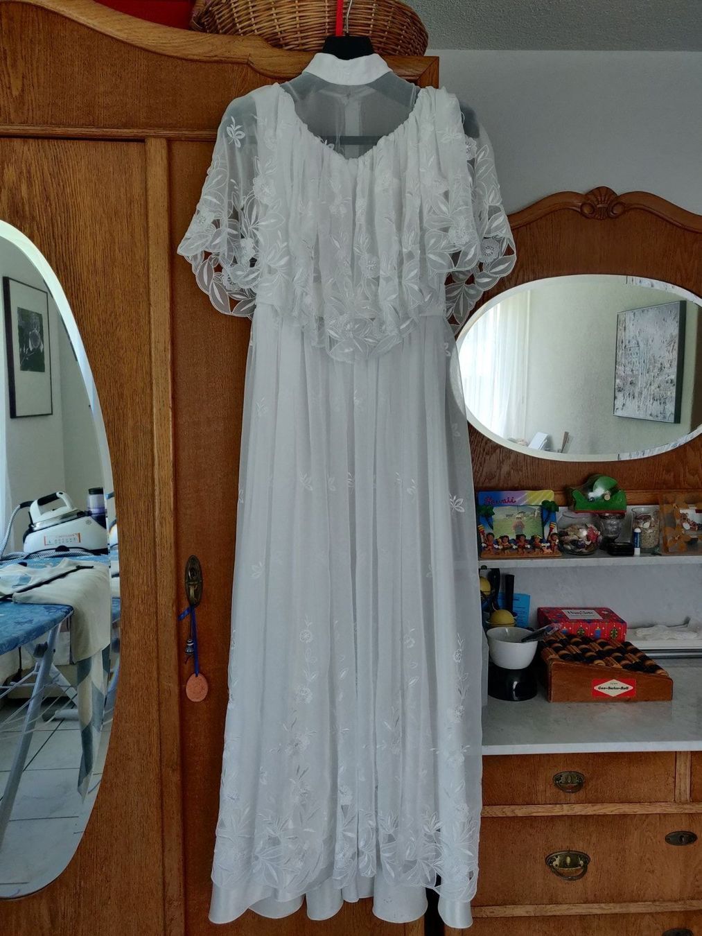 Vestiti: Hochzeitskleid Vintage – Usato da Schwyz venduto da Francesca54