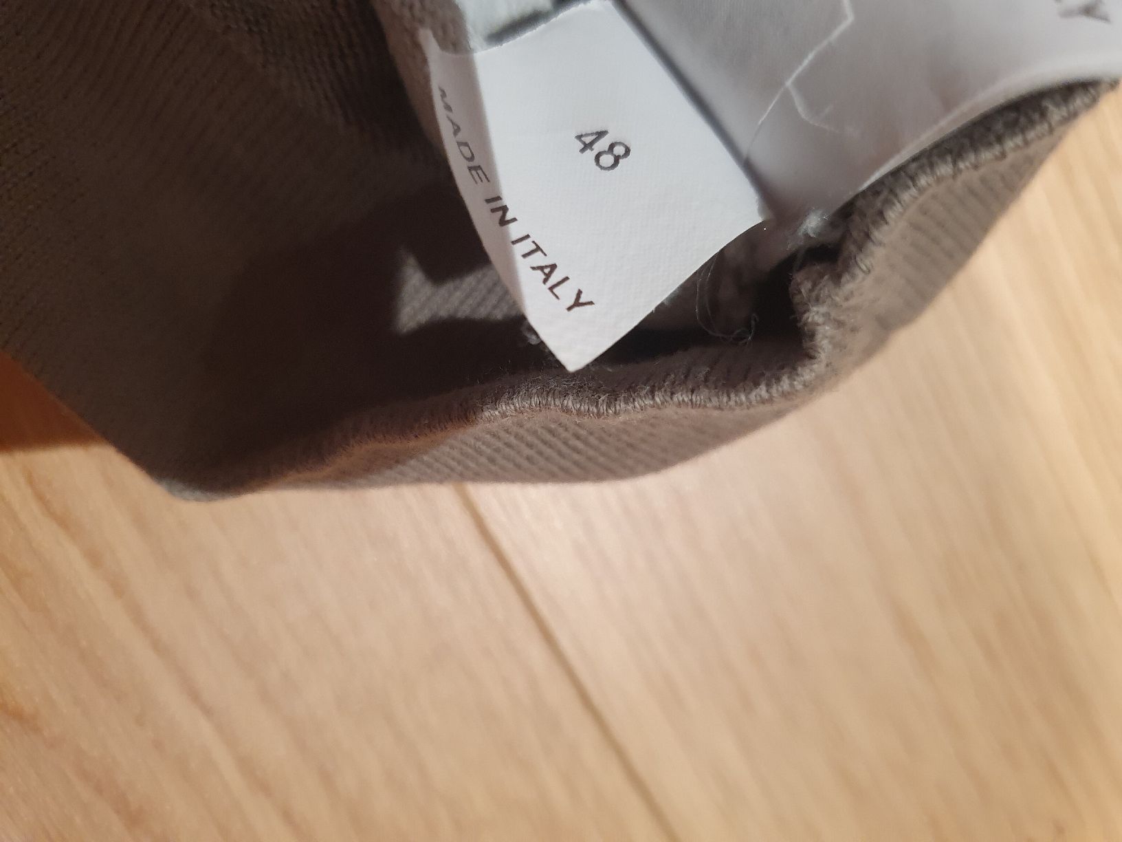 Brunello Cucinelli Maglioni & Felpe: Brunello Cucinelli, Pullover, Rugby Shirt, 48 – Nuovo (secondo la descrizione) da Winterthur venduto da Sjull 4