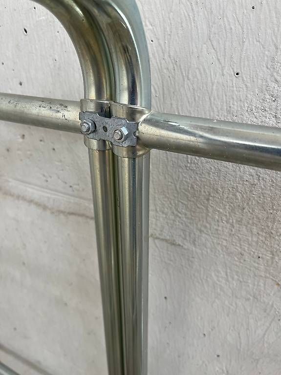 Regale: Getränke-Harsssengestell – Gebraucht aus Winterthur von Mittagsspitz 1