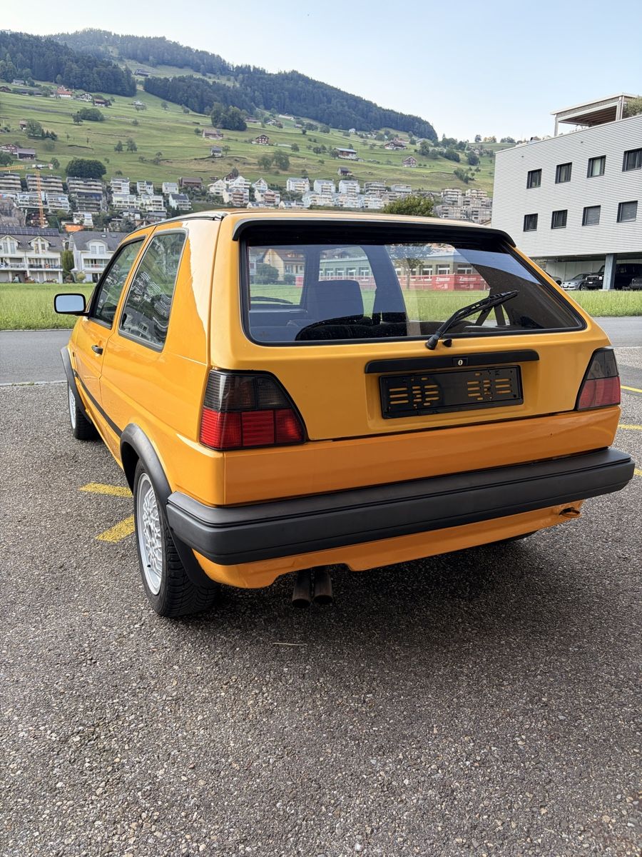 VW Autos: VW Golf 2 GTI 3 Türer  – D'occasion à Ennetbürgen par Banaon 4