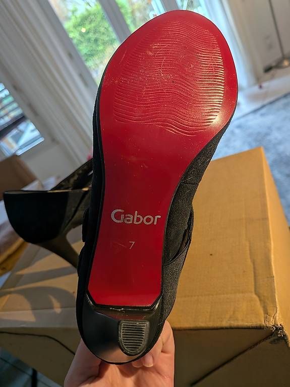 Scarpe da donna: Gabor Wildleder Pumps, Grösse 7 – Usato da Zuchwil venduto da Miss-Sunshine 1