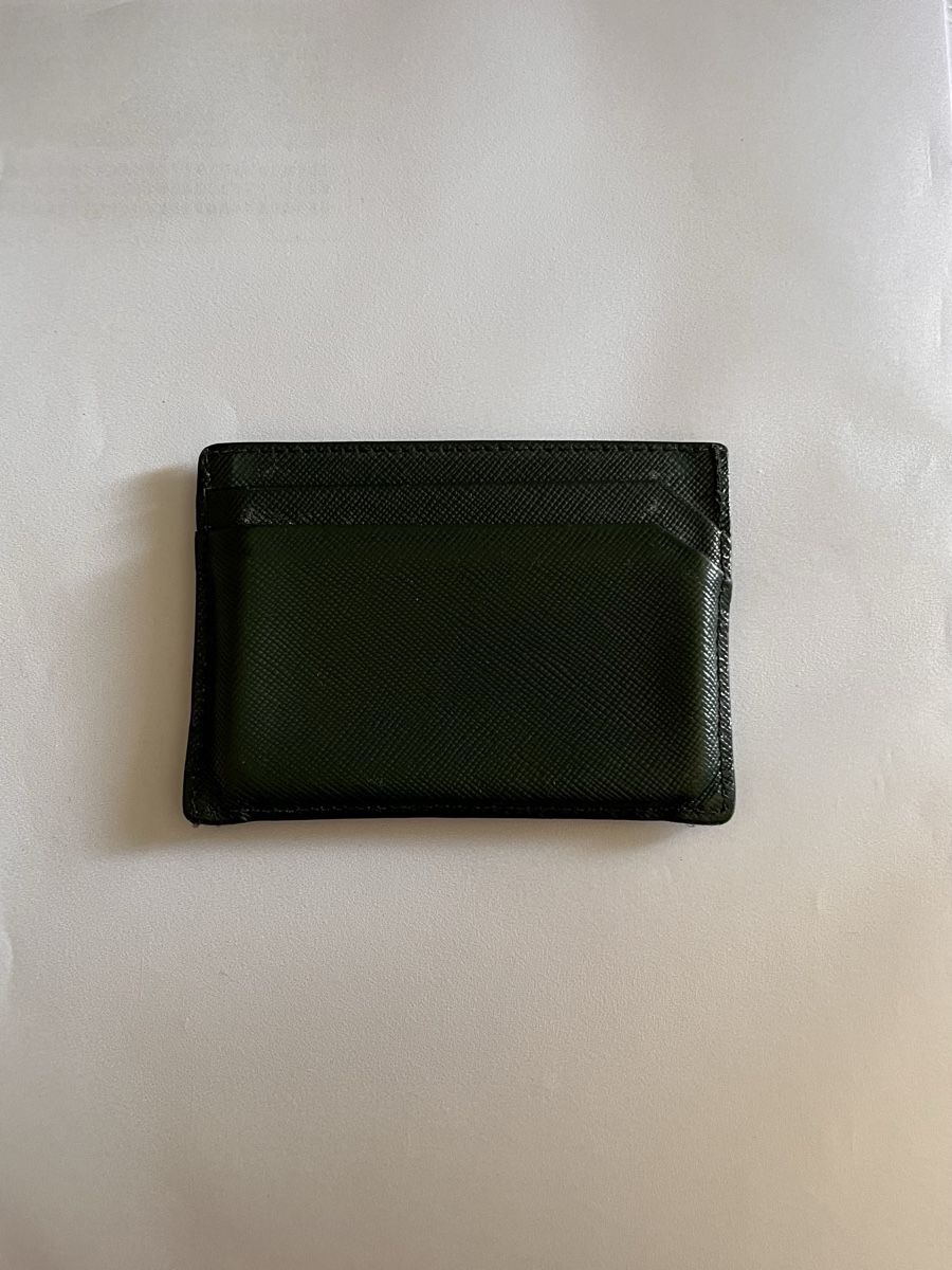 Prada Brieftaschen: Originaler Prada Cardholder – Gebraucht aus Zürich von domeka 1