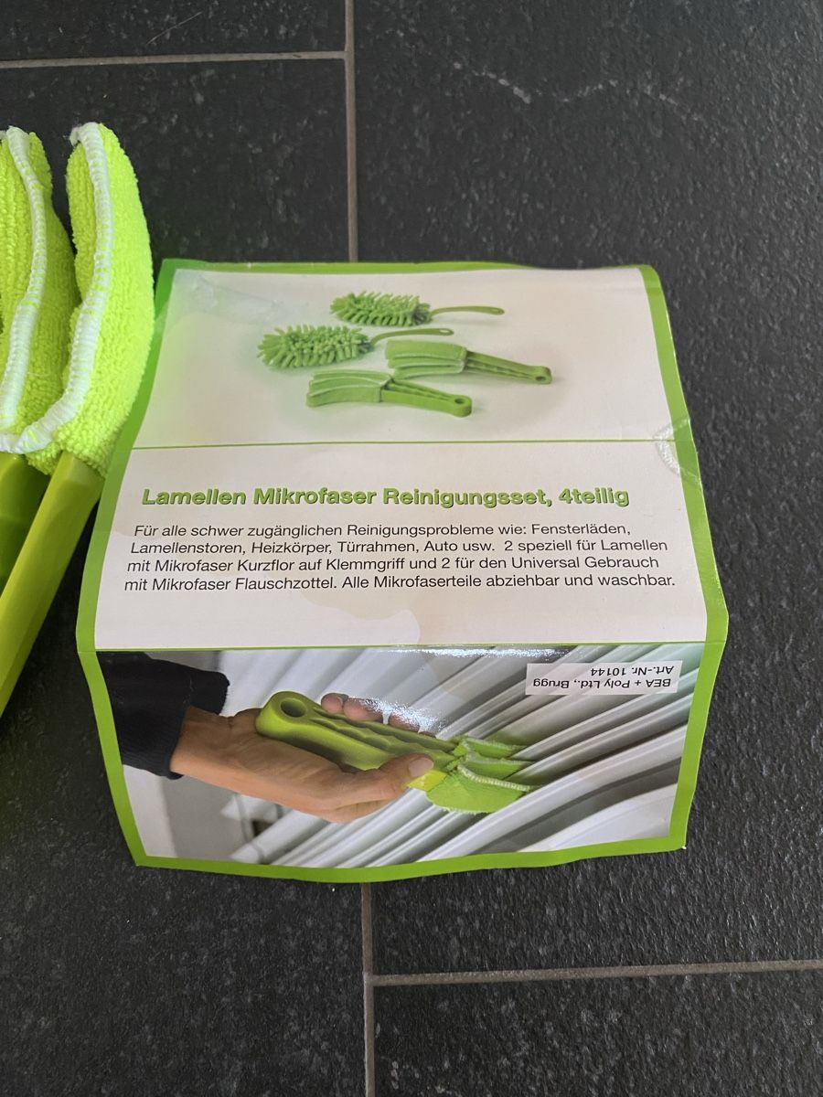 Autres articles pour la maison: Lamellen Mikrofaser Reinigungsset  – Neuf (Voir description) à Lützelflüh-Goldb par flu_q9tg 1