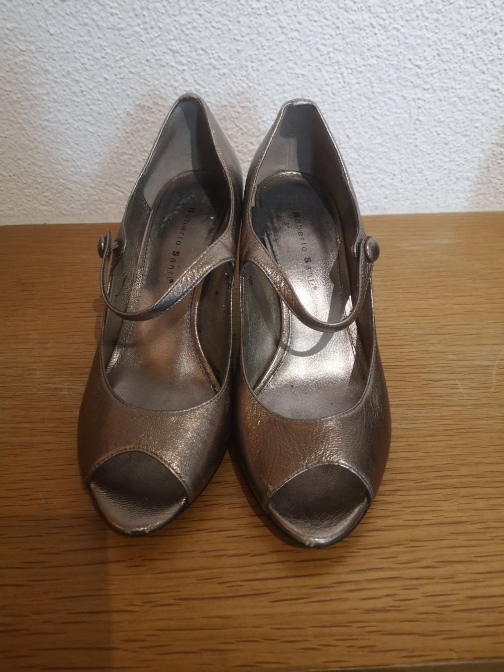 Scarpe da donna: Damenschuh – Usato da Lostorf venduto da rubileo