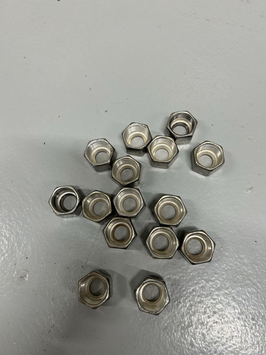 Parker Altro per industria metallurgica: Parker M12S71 Überwurfmutter EO – Nuovo (secondo la descrizione) da Rümlang venduto da Zone24 2