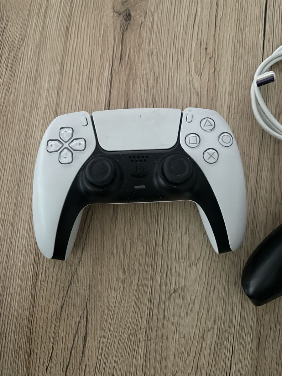 Sony Controller: 2 SONY PLAYSTATION 5 CONTROLLER – Usato da Plons venduto da wartauchris 1