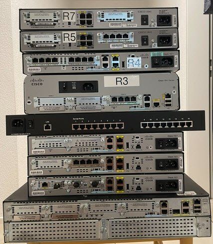Cisco Server: Cisco-Lab zu verkaufen – Gebraucht aus Meierskappel von Maca0