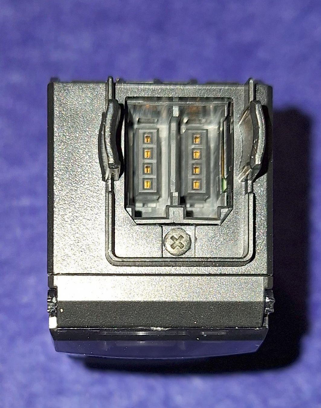 Elektronikbauteile: contrôleur multi-capteurs Keyence MU-N11 – Gebraucht aus Bussy FR von 023 2