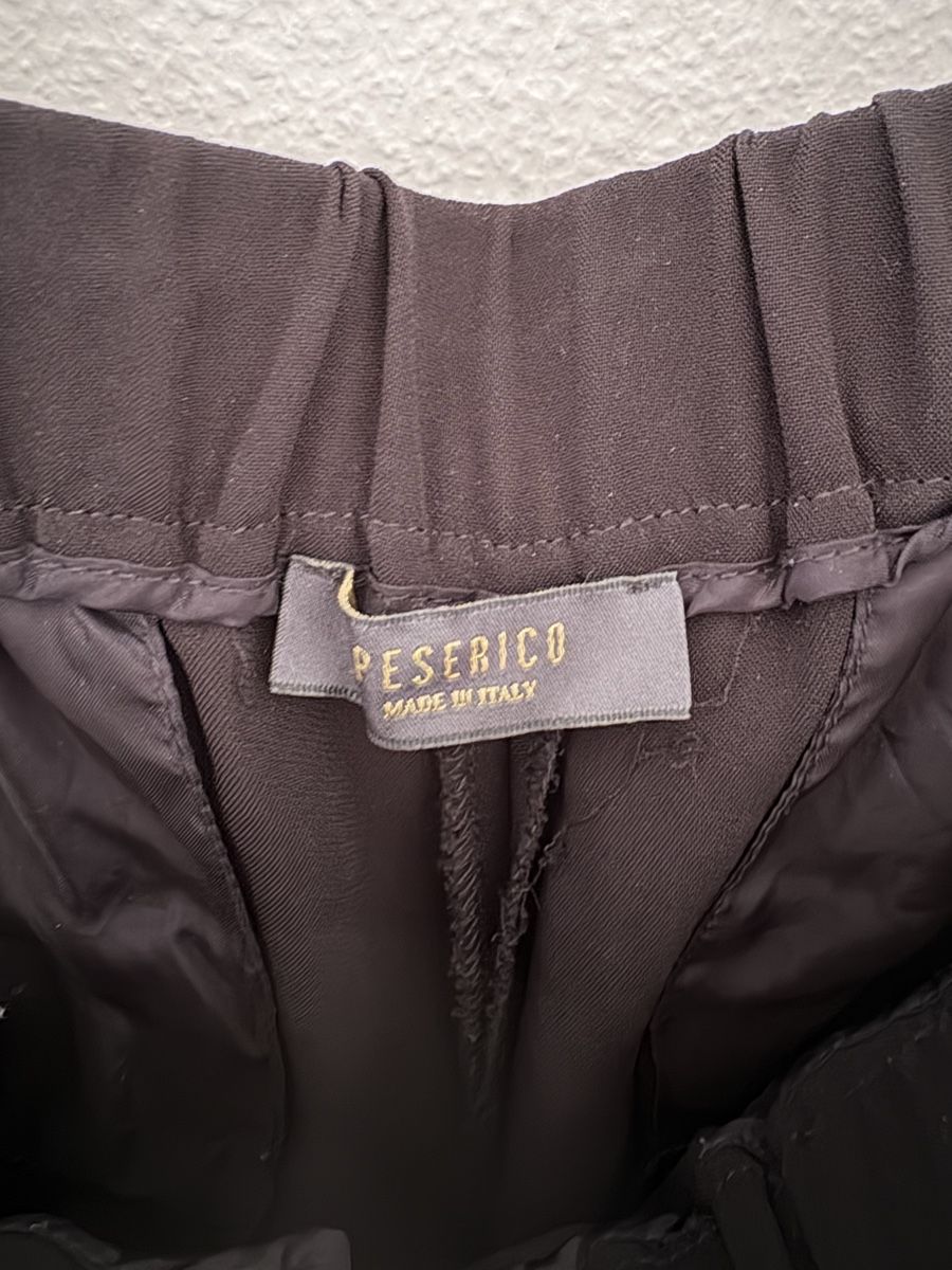 Peserico Hosen: Peserico Hose Schwarz Glitzer 38 – Gebraucht aus Zug von Zug-Queen 2