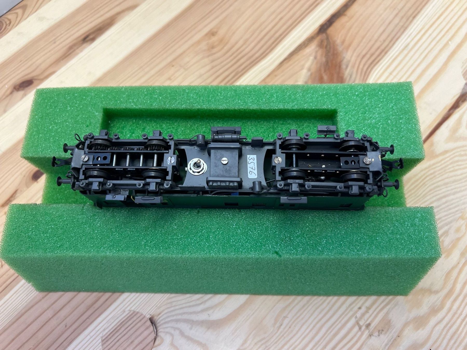 Modellini di ferrovie: Intermodel H0 DC Elektrischer Gepäcktriebwagen Fe 4/4 SBB – Nuovo (secondo la descrizione) da Büsserach venduto da ModellbahnDepot 6