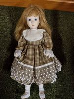 Porzellanpuppe von Seymour Mann
