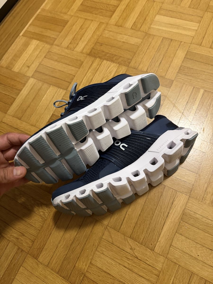 On Scarpe da uomo: ON Herren-Runningschuh Cloudswift  42,5 – Nuovo (secondo la descrizione) da Schlieren venduto da adi_grp6 3