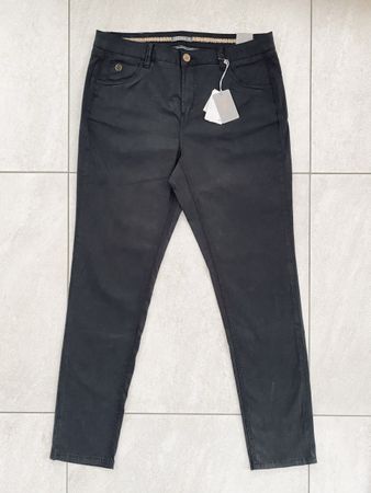 Damen Hose von NILE, Gr. XL. Slim. Neu.