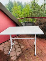 Gartentisch / Balkontisch  GRATIS