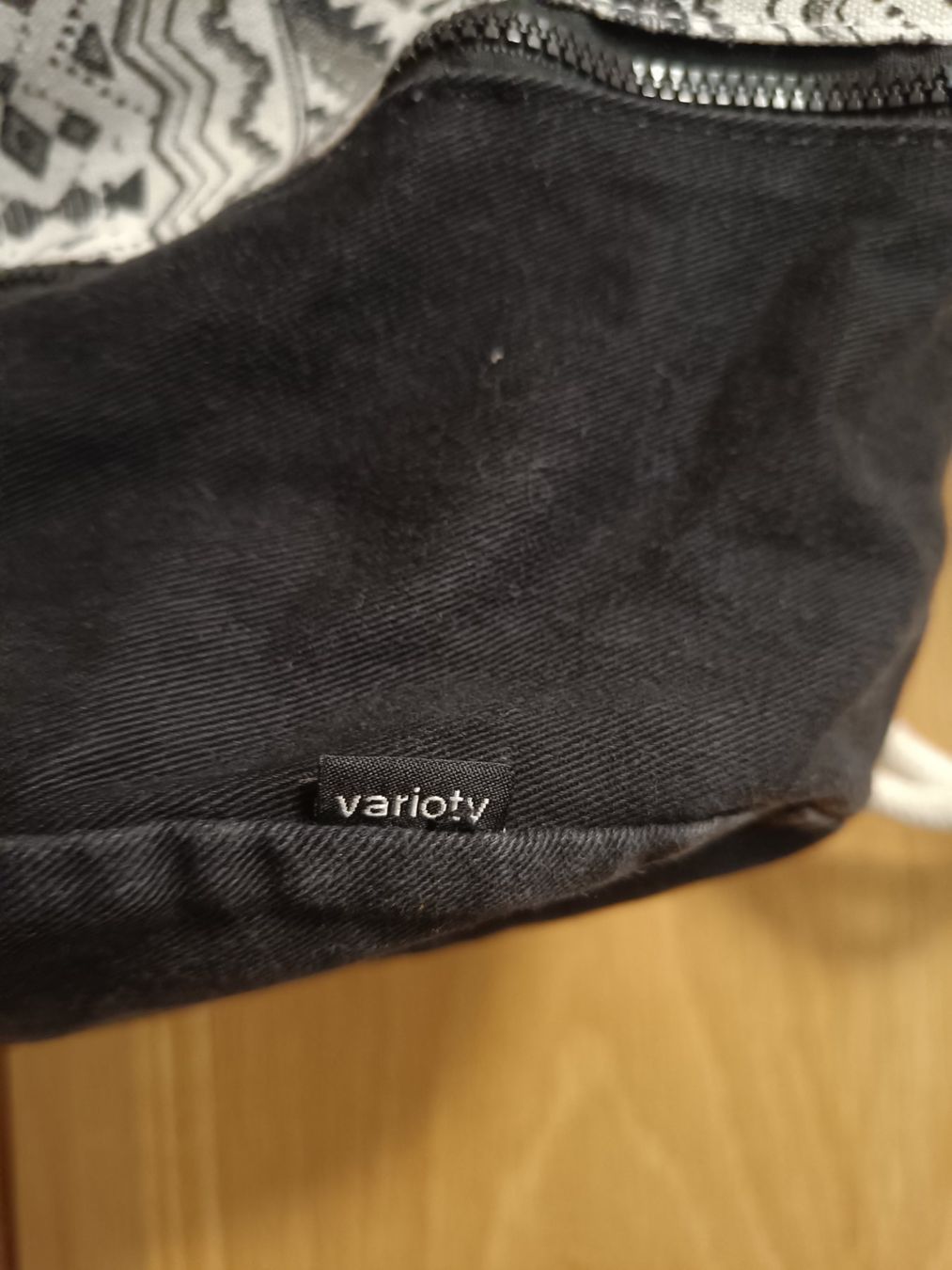 Zaini: Varioty Riot Turnbeutel / Rucksack Tasche – Usato da Zürich venduto da Atelier.Second 2