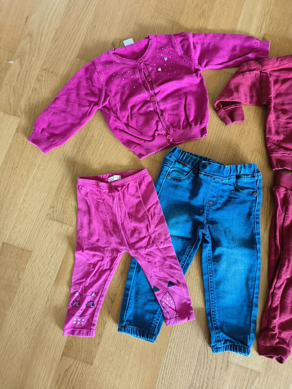 Lotti & Set di vestiti: Baby Kleider Paket ,Gr.74 /80 – Usato da Oftringen venduto da WufffWuff 3