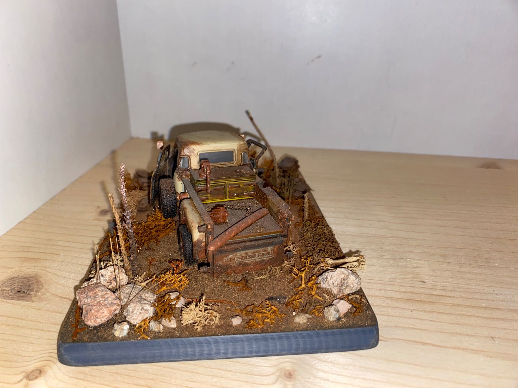 Greenlight Modellautos: Pick Up - Lost Car Diorama !! – Neu (gemäss Beschreibung) aus Wohlen AG von PrivatSammlung 3