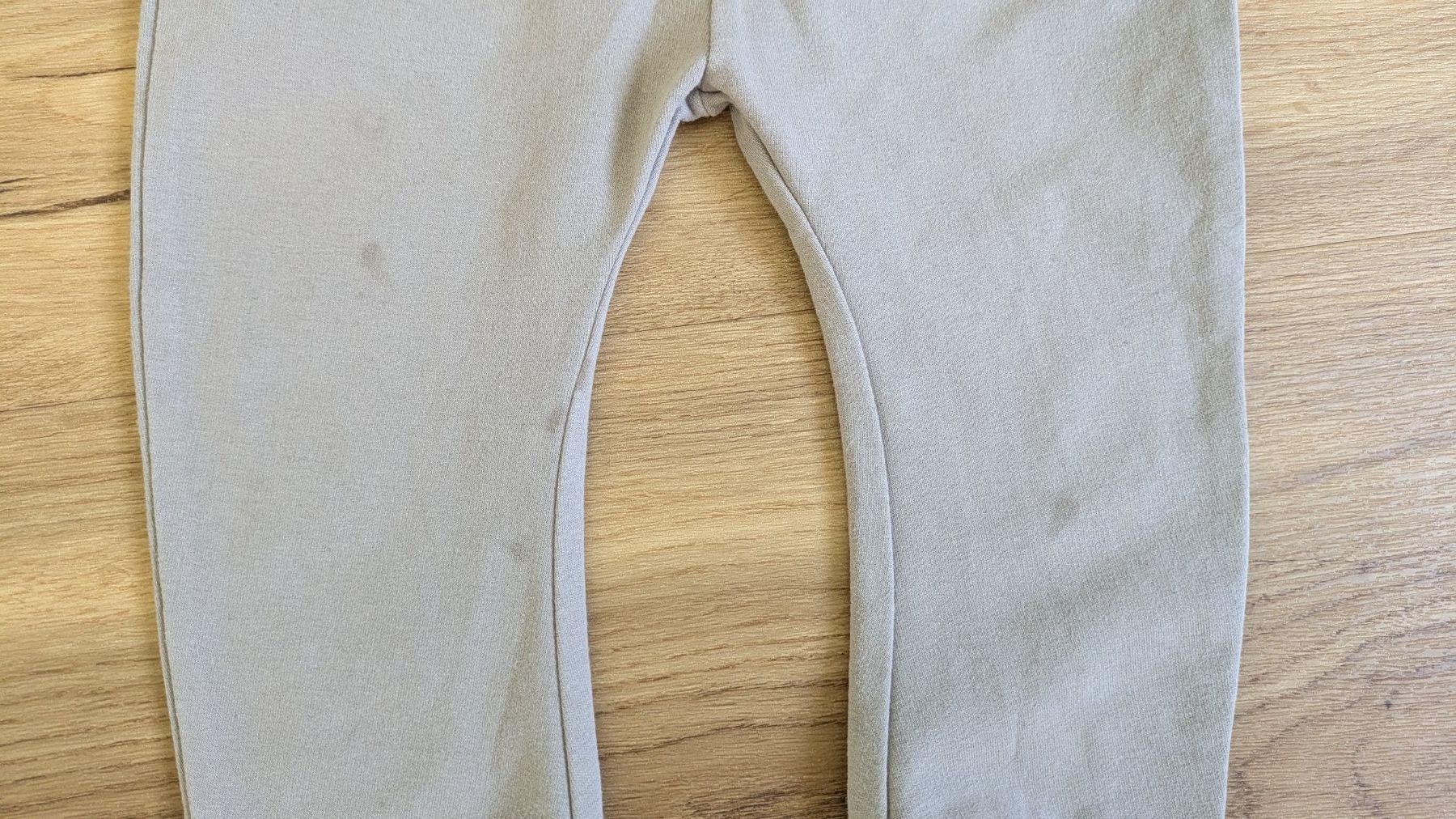 Lotti & Set di vestiti: Kinder Shirt und Hose – Usato da Bäretswil venduto da Ober-Land 2