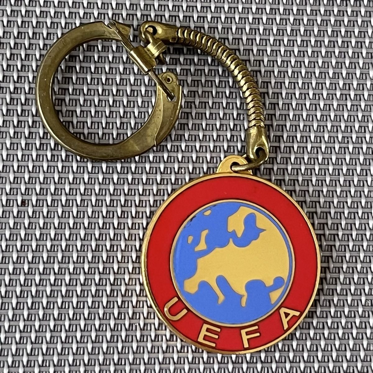 Portachiavi: Porte-clé vintage UEFA – Nuovo (secondo la descrizione) da Vuisternens-devant-Romont venduto da ribouldog 1