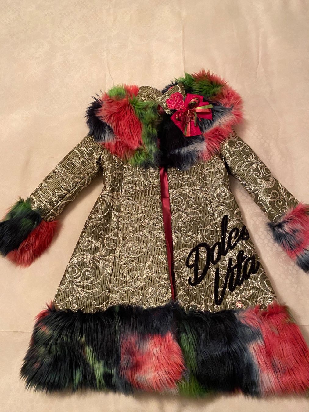 Jacken & Mäntel: Mädchen Mantel Größe 10 Jahre, super schick – Gebraucht aus Heiligkreuz (Mels) von Oldtimerfan03