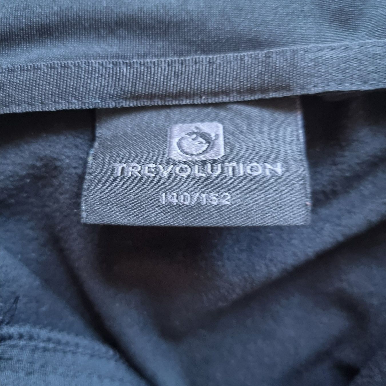 Pullover & Sweatshirts: Toller Trevolution-Skipulli, schwarz, Gr140/152 – Gebraucht aus Arth von Africa44 5